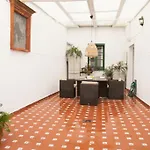 Idyllic & Loveliest Apt With Patio.Private Parking