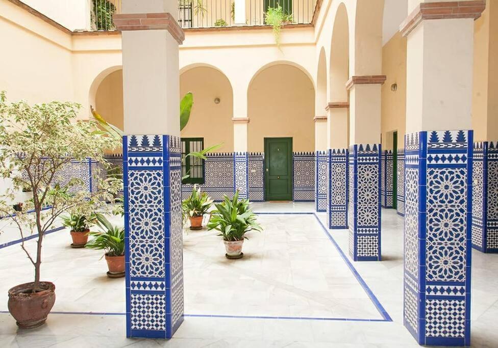 Appartement Idyllic & Loveliest With Patio.private Parking *