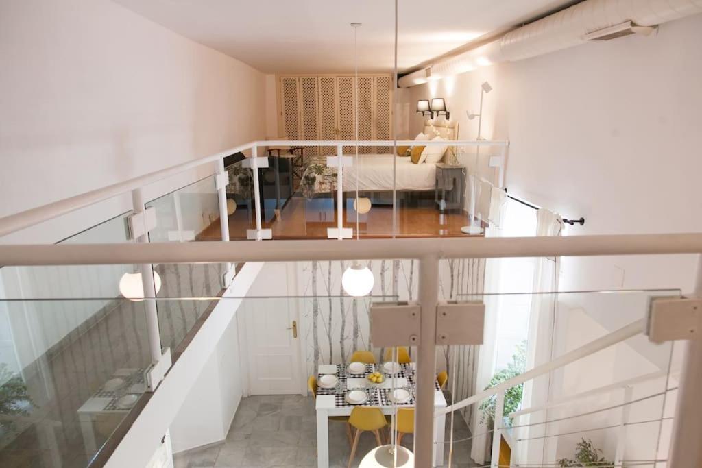 Idyllic & Loveliest With Patio.private Parking Séville