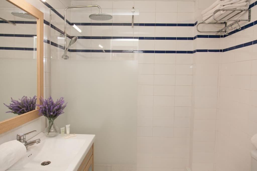 Idyllic & Loveliest With Patio.private Parking Séville